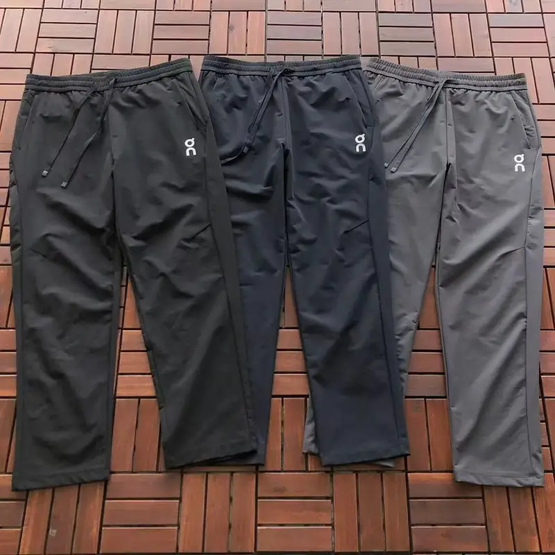 ￥~185 ON RU🔥🔥I🔥G TROUSERS 66080344 (im 185CM 70KG iwear size 2XL in the photo)