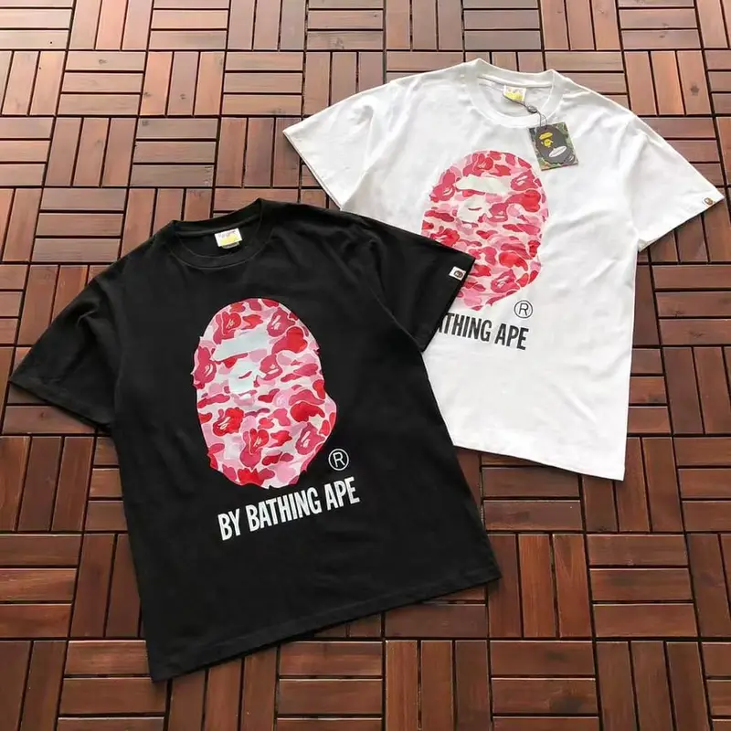 ￥~75 BAPE T-SHIRT 66071404 (im 185CM 70KG iwear size M in the photo)