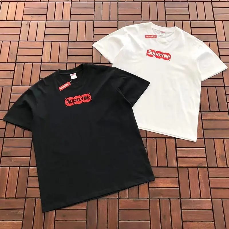 ￥~79 S🔥P🔥E🔥E T-SHIRT 77072803 (im 185CM 80KG iwear size M in the photo)