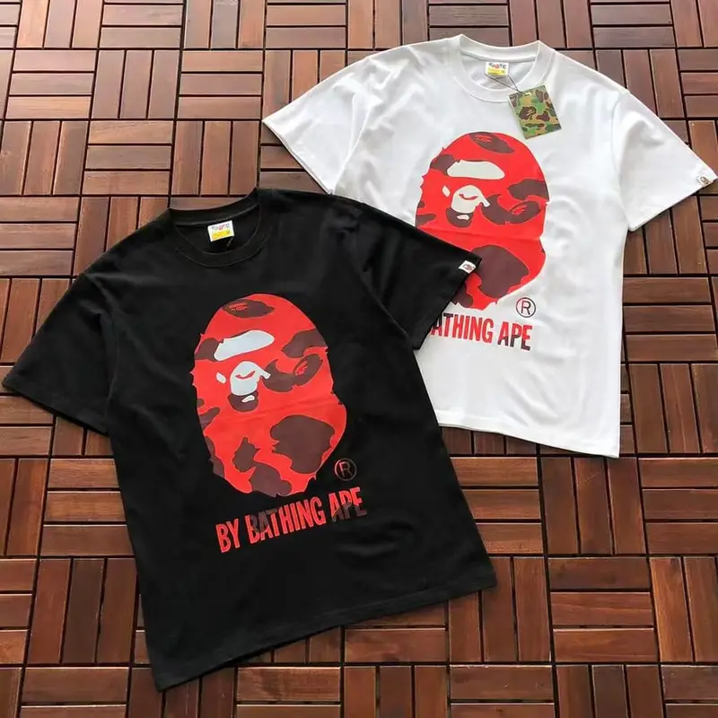 ￥~79 BAPE T-SHIRT 77070819 (im 185CM 70KG iwear size M in the photo)