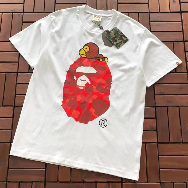 ￥~75 BAPE T-SHIRT 66071409 (im 185CM 70KG iwear size M in the photo)