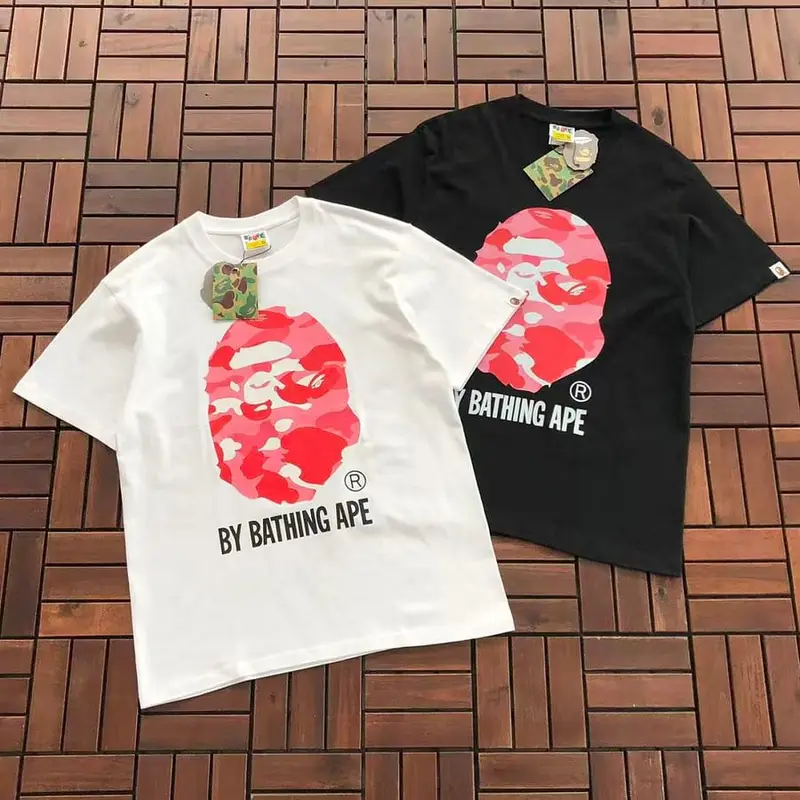 ￥~79 BAPE T-SHIRT 77063018 (im 185CM 70KG iwear size M in the photo)