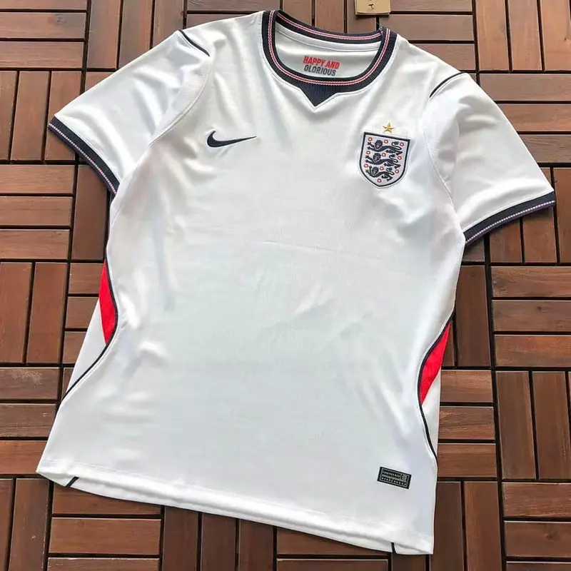 ￥ 185 FOOTBALL T-SHIRT 88081002 (im 185CM 80KG iwear size M in the photo)