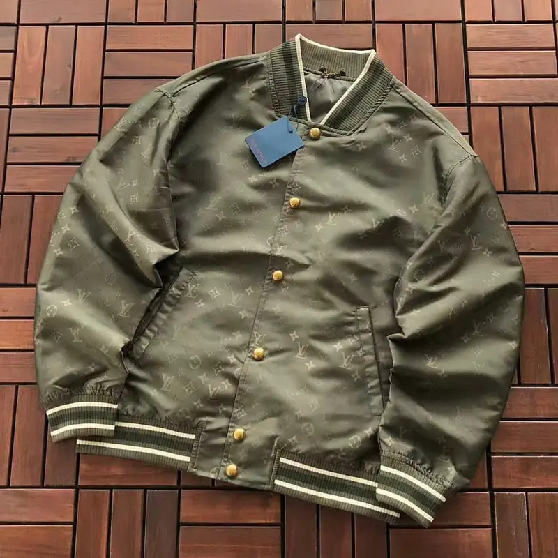 ￥ ~ 359 L🔥JACKET 55070963 (im 185CM 70KG iwear size L in the photo)