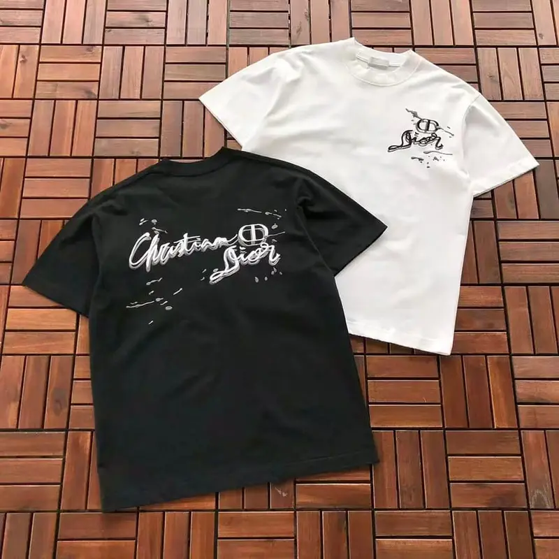 ￥ ~ 125 D🔥O🔥 T-SHIRT 55062916 (im 185CM 70KG iwear size M in the photo)
