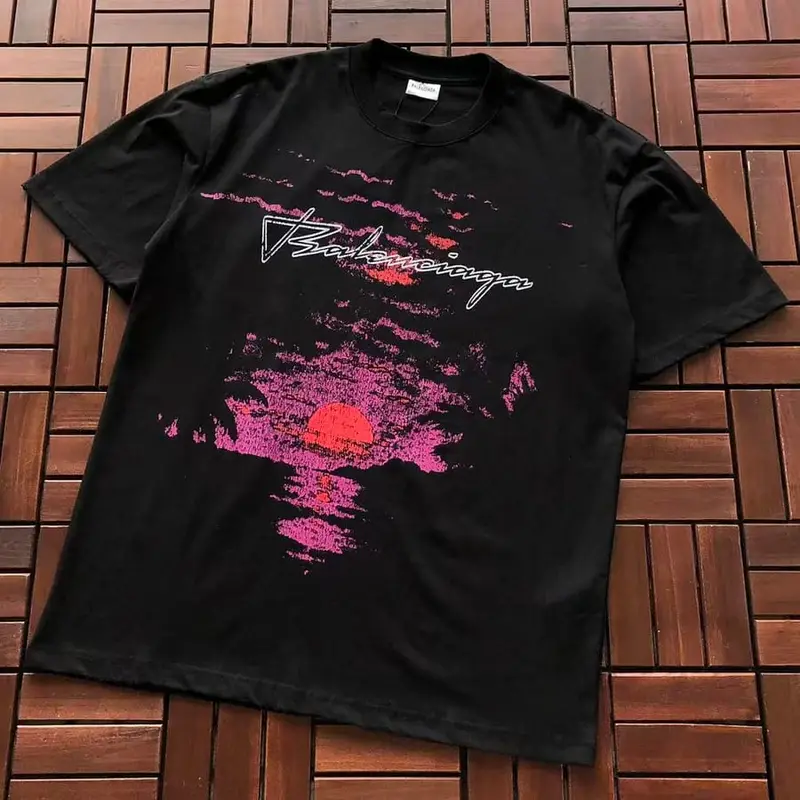 ￥ ~ 125 B🔥L🔥🔥🔥IA🔥A T-SHIRT 55070159 (im 185CM 70KG iwear size M in the photo)
