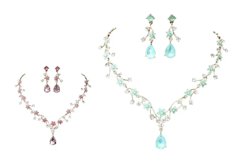 Zircon necklace and earring set