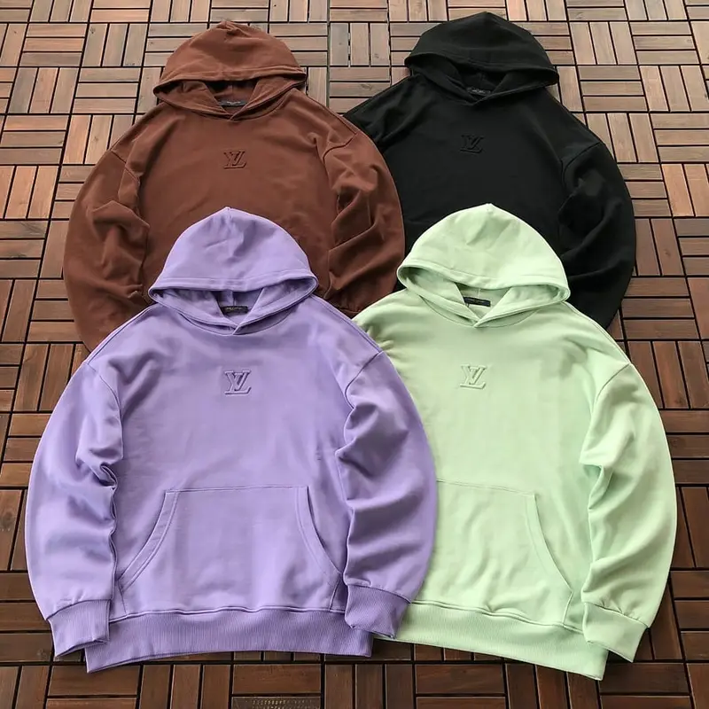 ￥~189 L🔥HOODIE 55080231 (im 185CM 80KG iwear size M in the photo)