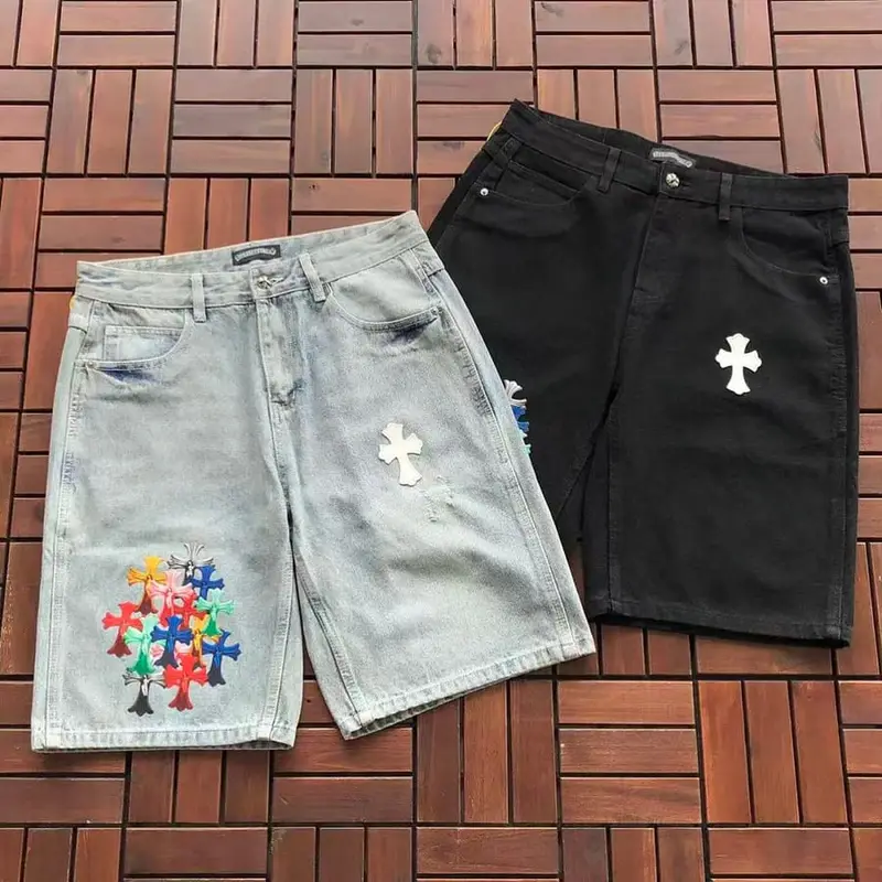 ￥ ~ 185 CH🔥OM🔥 HE🔥RTS SHORTS JEANS 55070389 (im 185CM 70KG iwear size L in the photo)