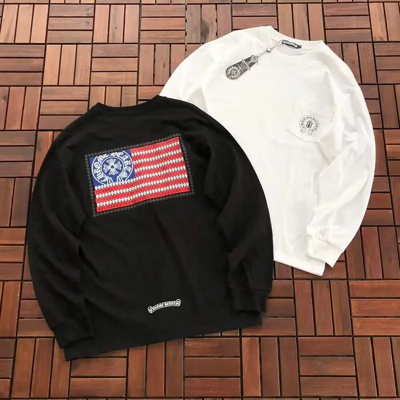 ￥~109 CH🔥OM🔥 HE🔥RTS LONG-SLEEVE 77071413 (im 185CM 70KG iwear size M in the photo)