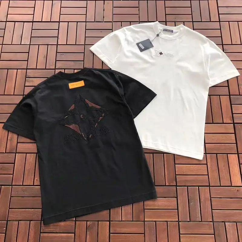 ￥ 189 L🔥T-SHIRT 88080527(im 185CM 80KG iwear size S in the photo)