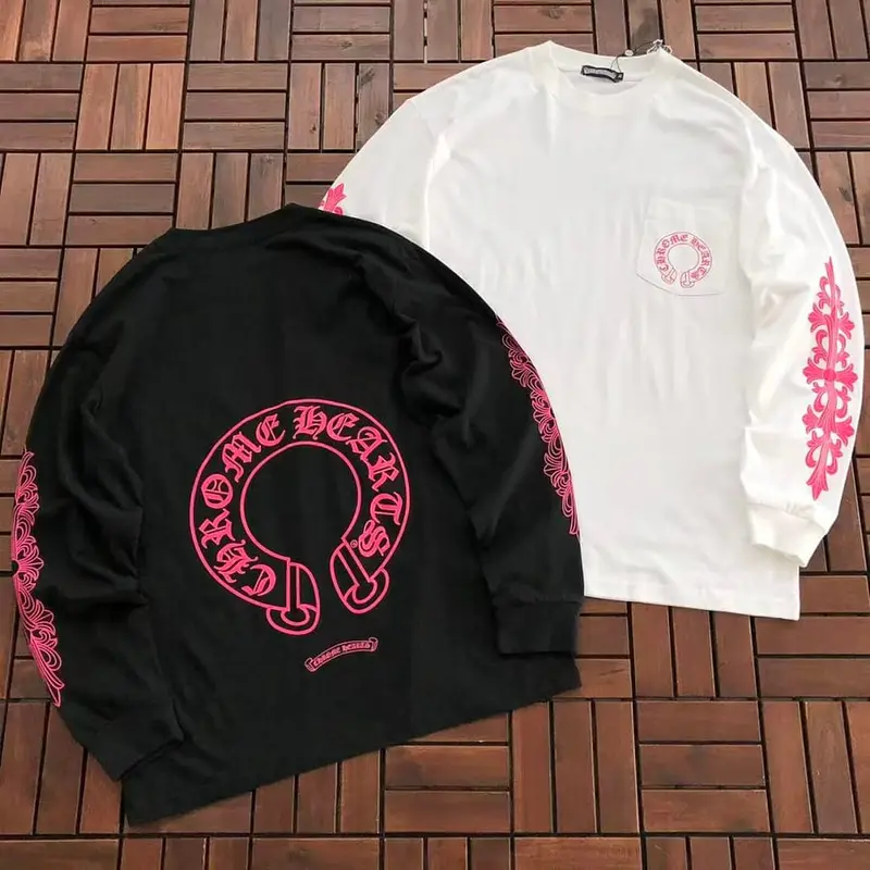 ￥~109 CH🔥OM🔥 HE🔥RTS LONG-SLEEVE 77081123 (im 185CM 70KG iwear size M in the photo)