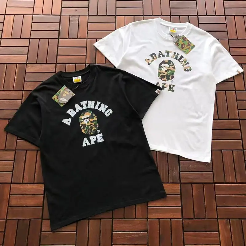 ￥~79 BAPE T-SHIRT 77070820 (im 185CM 70KG iwear size M in the photo)