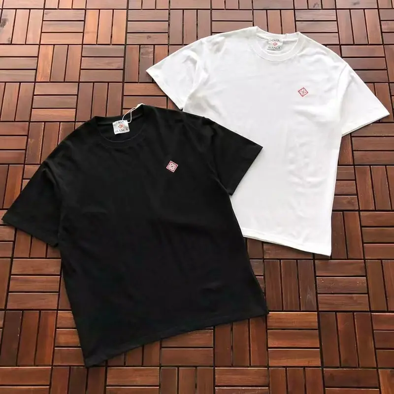 ￥~79 C🔥S🔥BL🔥🔥C🔥 T-SHIRT 77070718 (im 185CM 70KG iwear size M in the photo)