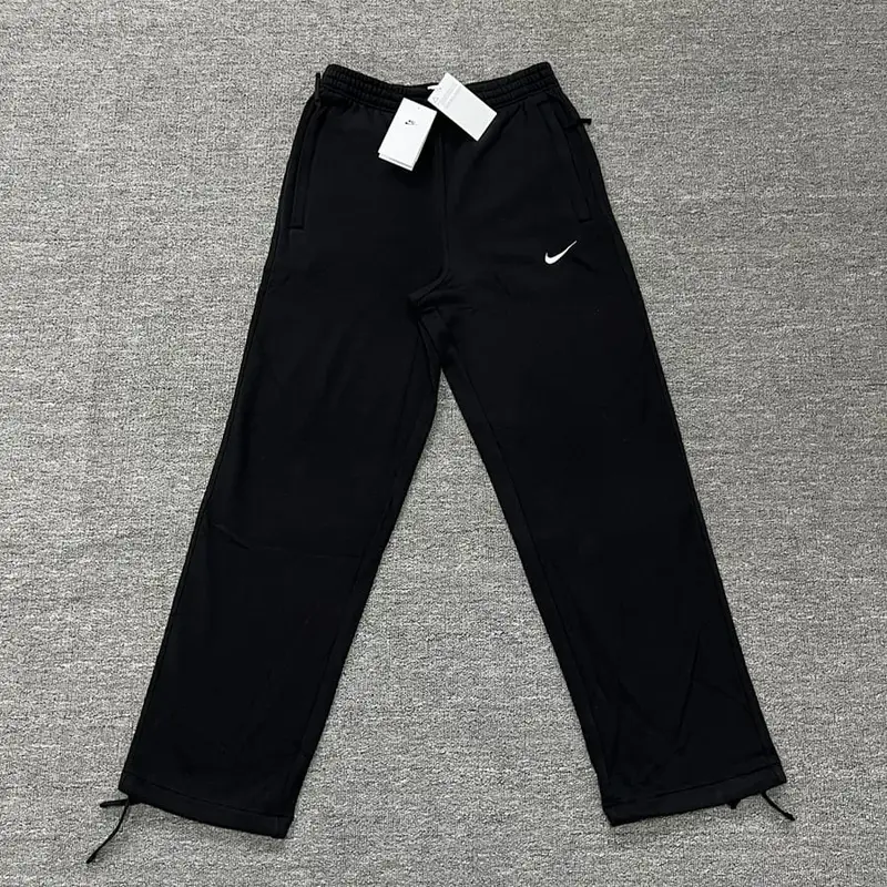 NK baggy sweatpants