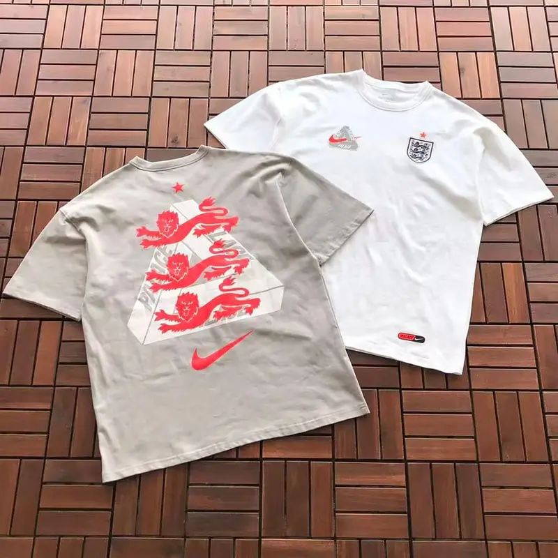 ￥~139 P🔥LA🔥E & N🔥K🔥T-SHIRT 77072307 (im 185CM 70KG iwear size M in the photo)