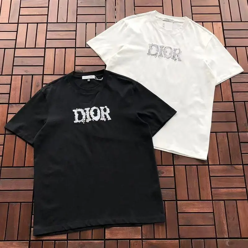 ￥ 189 D🔥O🔥 T-SHIRT 88070826 (im 185CM 80KG iwear size L in the photo)