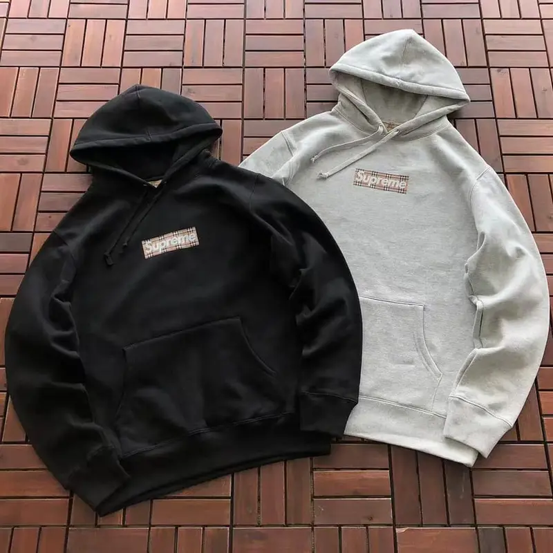 ￥~215 S🔥P🔥E🔥E & B🔥RB🔥RRY HOODIE FLEECE 77070639 (im 185CM 70KG iwear size S in the photo)