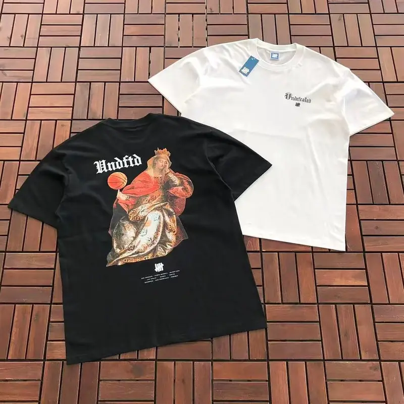 ￥~85 UNDEFEATED T-SHIRT 55070652 (im 185CM 80KG iwear size L in the photo)