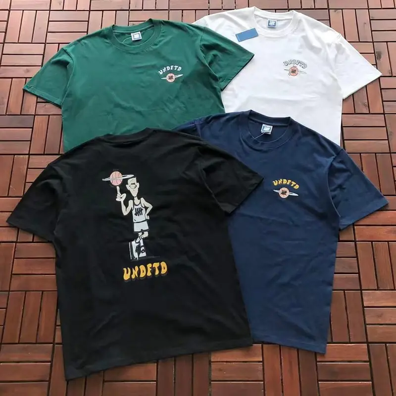￥ ~ 85 UNDEFEATED T-SHIRT 55071009 (im 185CM 70KG iwear size L in the photo)