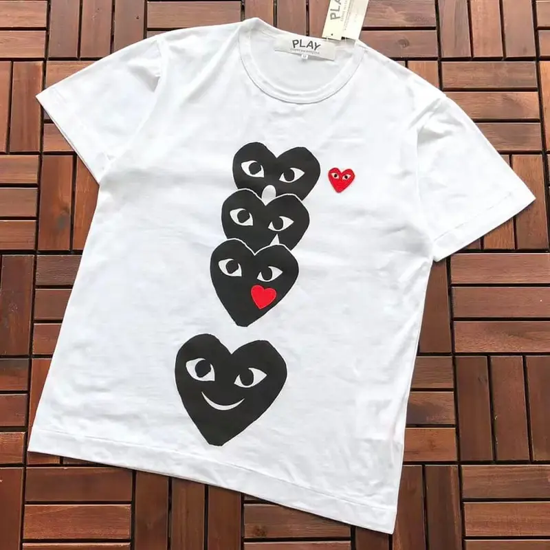 ￥ ~ 95 CDG T-SHIRT 55070357 (im 185CM 70KG iwear size M in the photo)