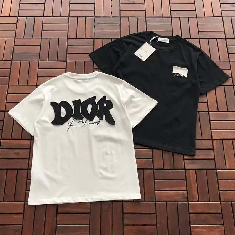 ￥~95 D🔥O🔥 T-SHIRT 77071403 (im 185CM 70KG iwear size XS in the photo)