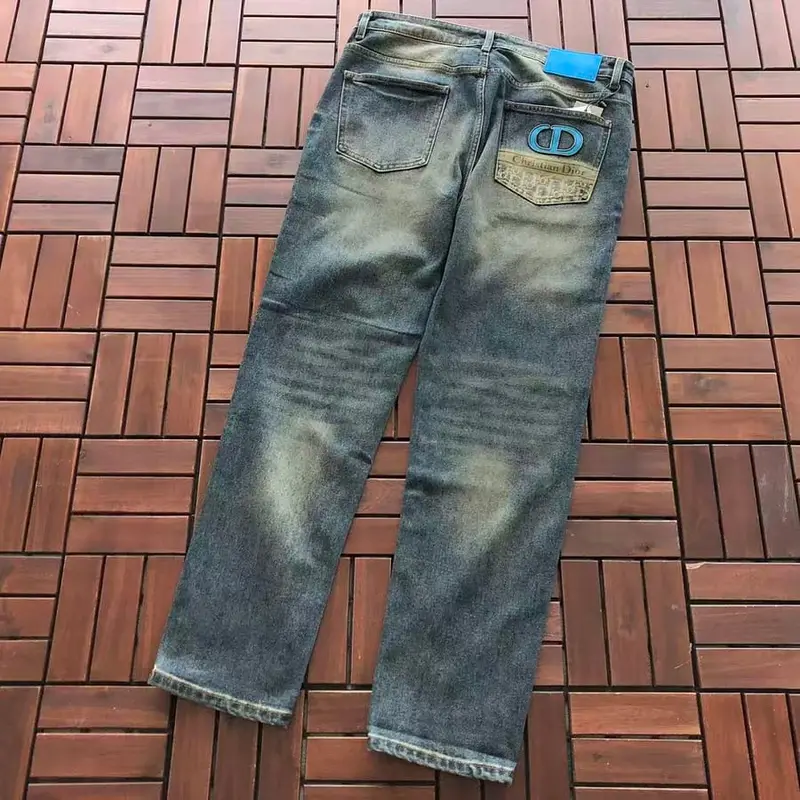 ￥~175 D🔥O🔥JEANS 66070555 (im 185CM 70KG iwear size 34 in the photo)