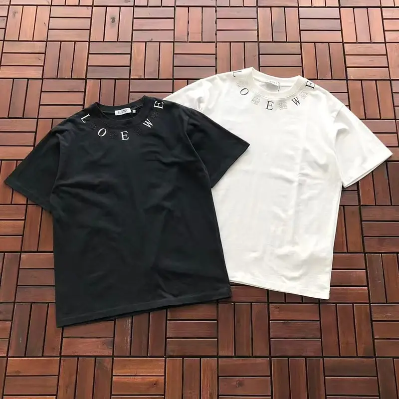 ￥~169 L🔥E🔥🔥 T-SHIRT 55070930 (im 185CM 70KG iwear size M in the photo)