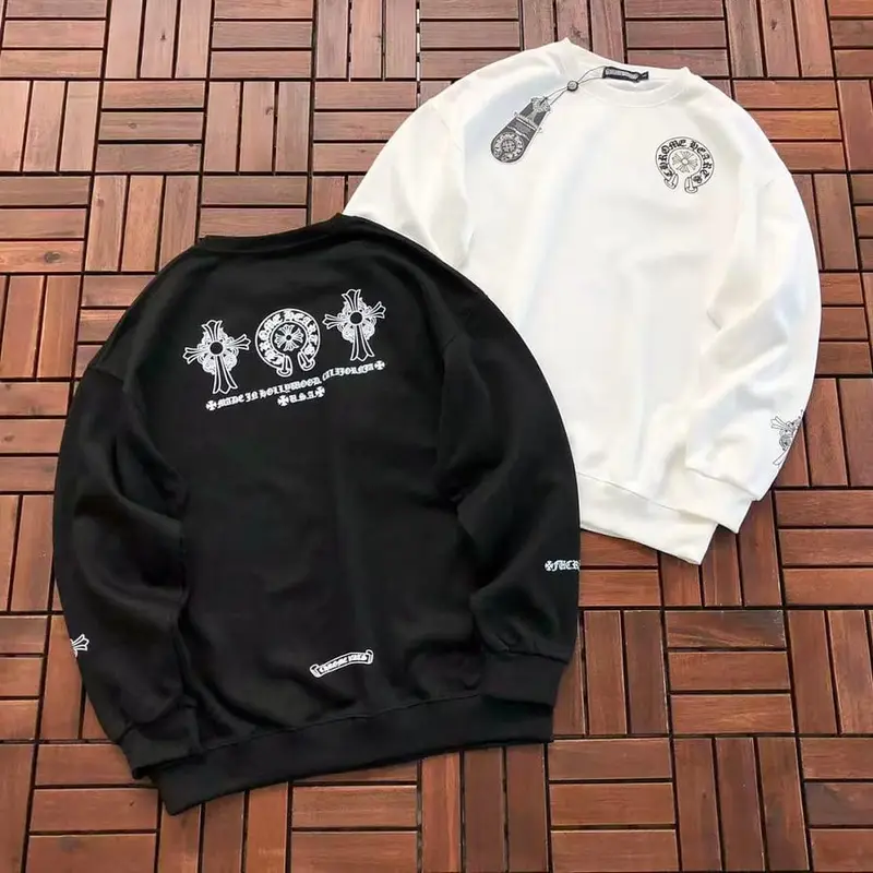 ￥~109 CH🔥OM🔥 HE🔥RTS SWEATER 77081125 (im 185CM 70KG iwear size XL in the photo)
