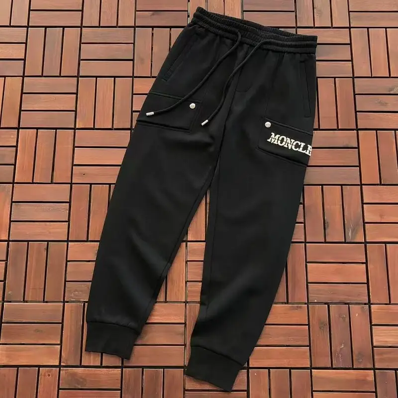 ￥219 M🔥🔥🔥🔥🔥R TROUSERS 88063011(im 180CM 68KG iwear size M in the photo)