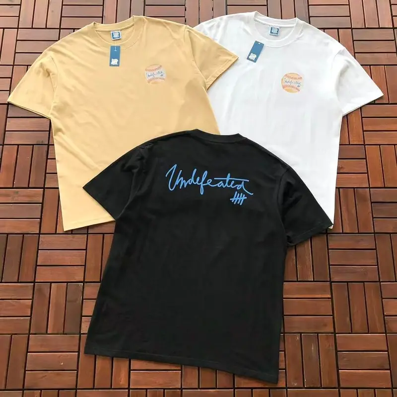 ￥~85 UNDEFEATED T-SHIRT 55070638 (im 185CM 80KG iwear size L in the photo)