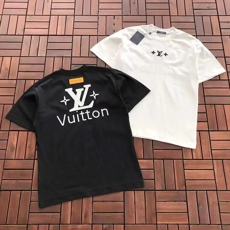 ￥ 189 L🔥T-SHIRT 88080526 (im 185CM 80KG iwear size S in the photo)