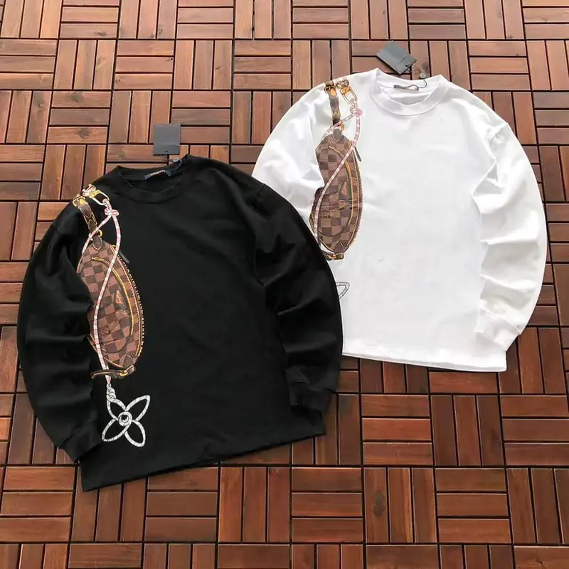 ￥~185 L🔥LONG-SLEEVE 66080257 (im 185CM 70KG iwear size M in the photo)