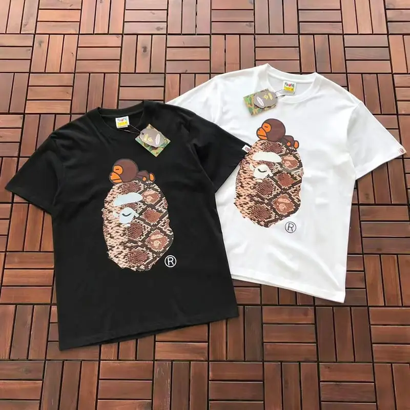 ￥~79 BAPE T-SHIRT 77063031 (im 185CM 70KG iwear size M in the photo)