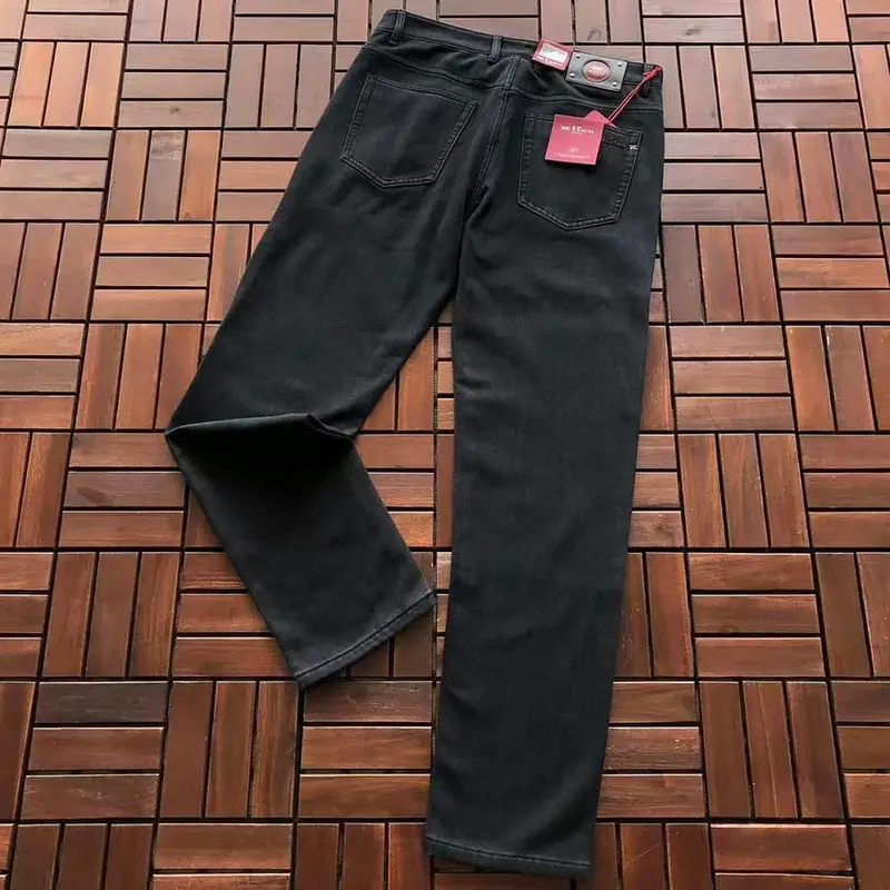 ￥~135 KITON JEANS 55070405 (im 185CM 70KG iwear size 33 in the photo)
