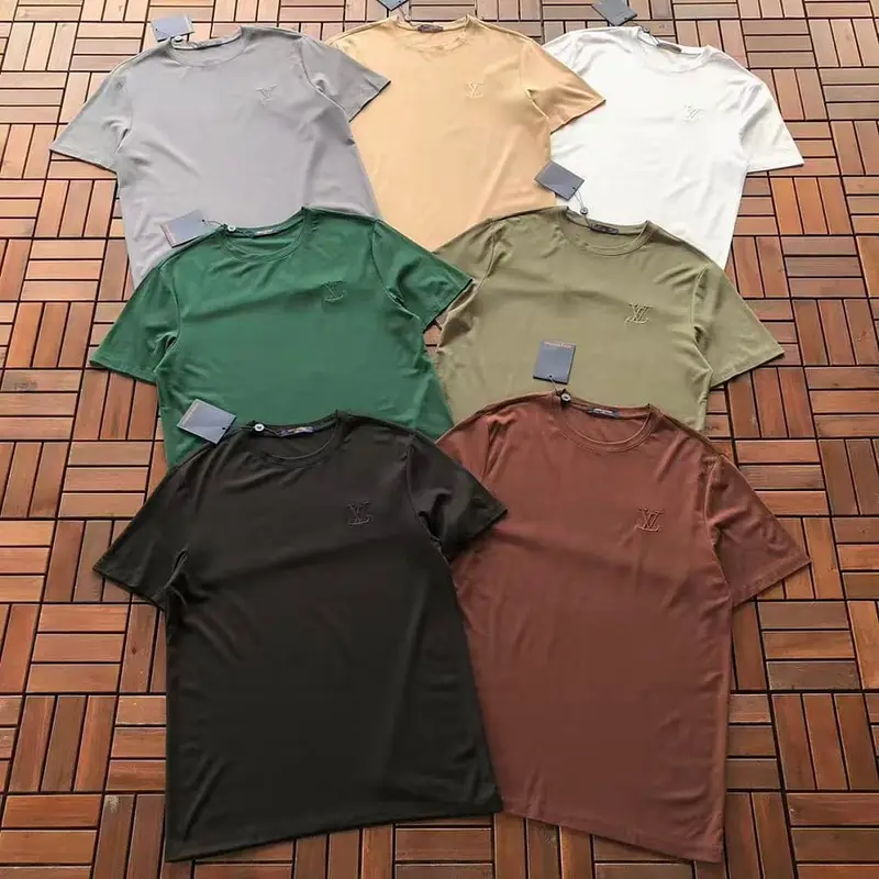 ￥ ~ 99 L🔥T-SHIRT 55070715 (im 185CM 80KG iwear size M in the photo)