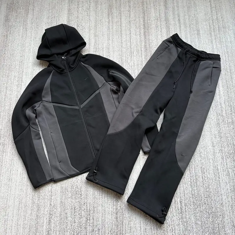 NK new tech fleece（Black）