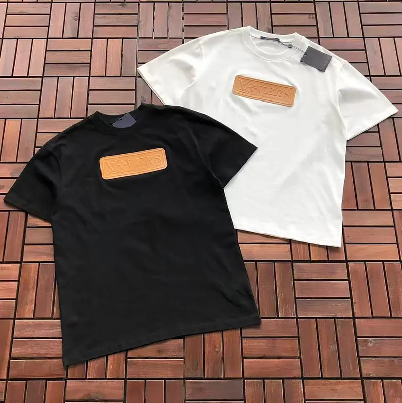 ￥~109 L🔥T-SHIRT 77071004 (im 185CM 80KG iwear size M in the photo)