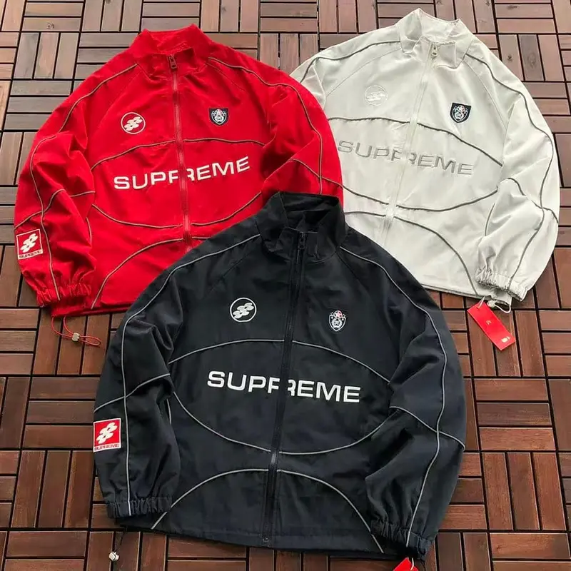 ￥~268 S🔥P🔥E🔥E JACKET 77072615 (im 185CM 80KG iwear size M in the photo)