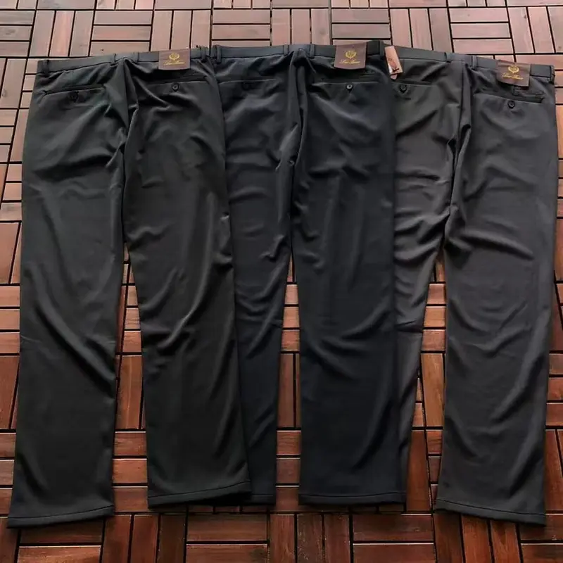 ￥~215 L🔥🔥O P🔥A🔥A TROUSERS 66072014 (im 185CM 70KG iwear size 33 in the photo)