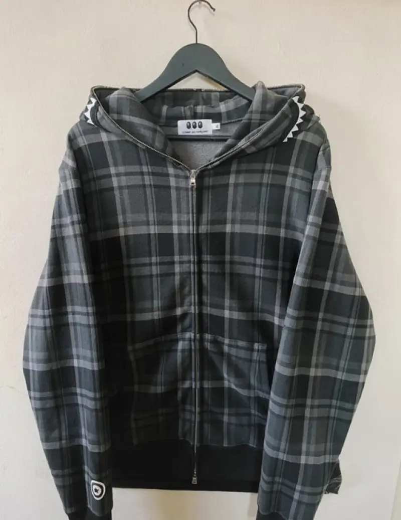 A BATHING APE × COMME des GARCONS