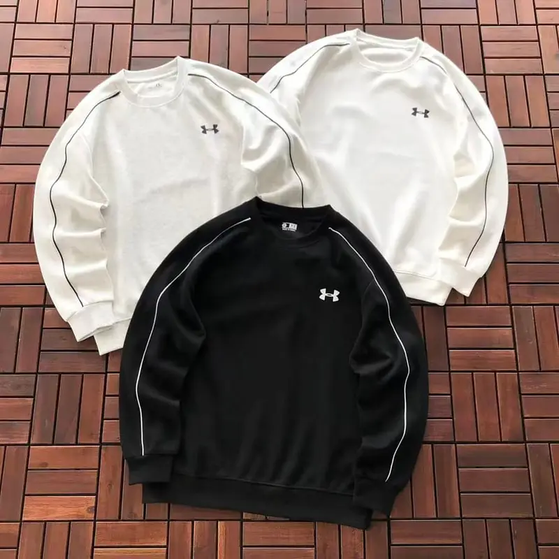 ￥~185 U🔥D🔥R A🔥MO🔥R SWEATER 66070513 (im 185CM 70KG iwear size L in the photo)