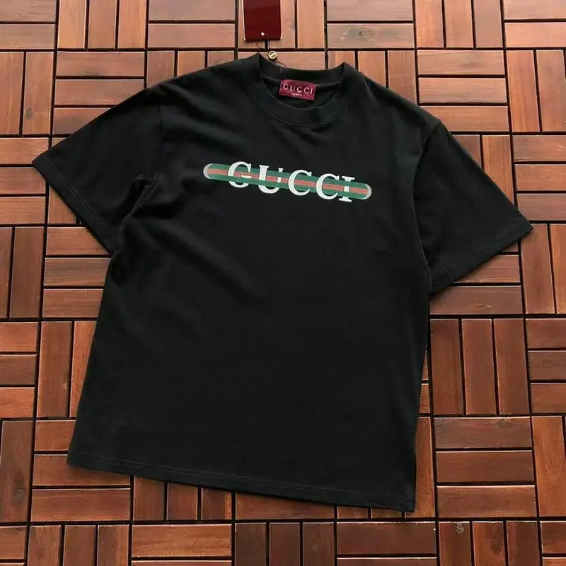 ￥ ~ 119 G🔥C🔥I T-SHIRT 55072024 (im 185CM 70KG iwear size S in the photo)