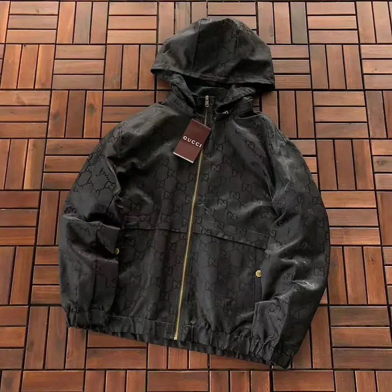 ￥ ~ 359 G🔥C🔥I JACKET 55070960 (im 185CM 70KG iwear size XL in the photo)