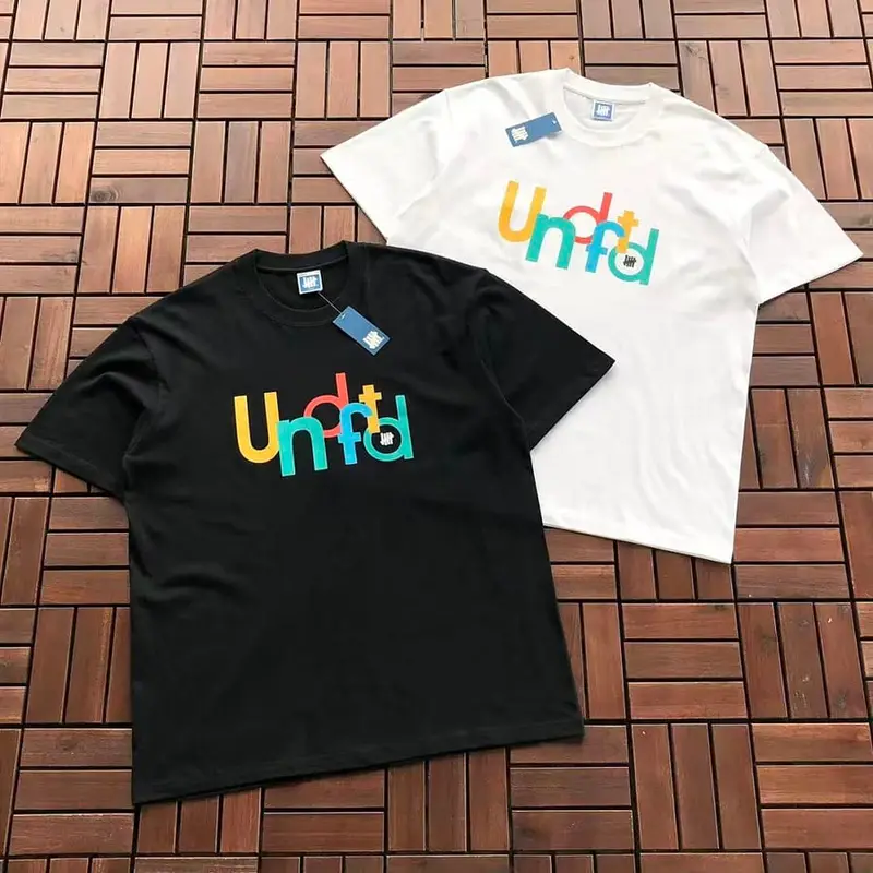 ￥~85 UNDEFEATED T-SHIRT 55070670 (im 185CM 80KG iwear size L in the photo)