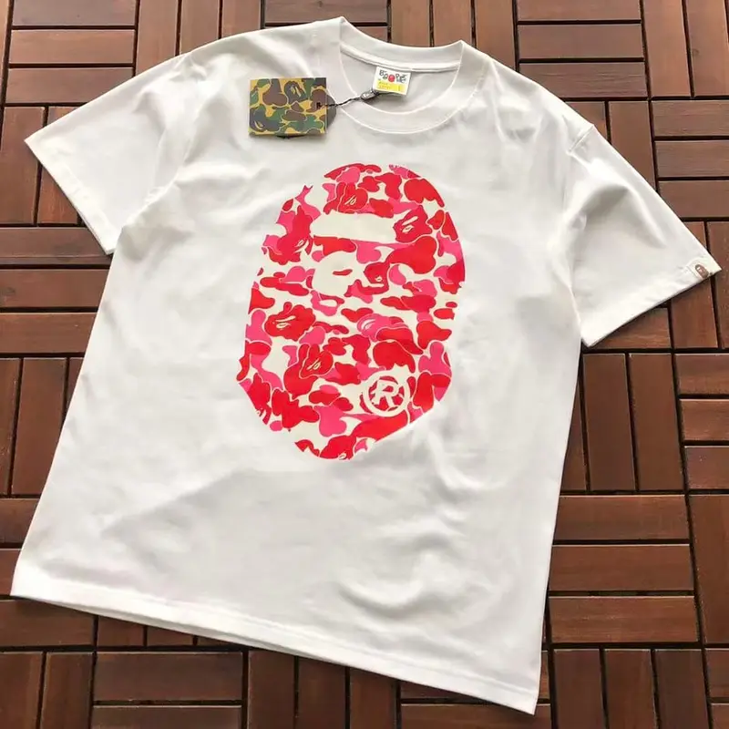 ￥~79 BAPE T-SHIRT 77072147 (im 185CM 70KG iwear size L in the photo)