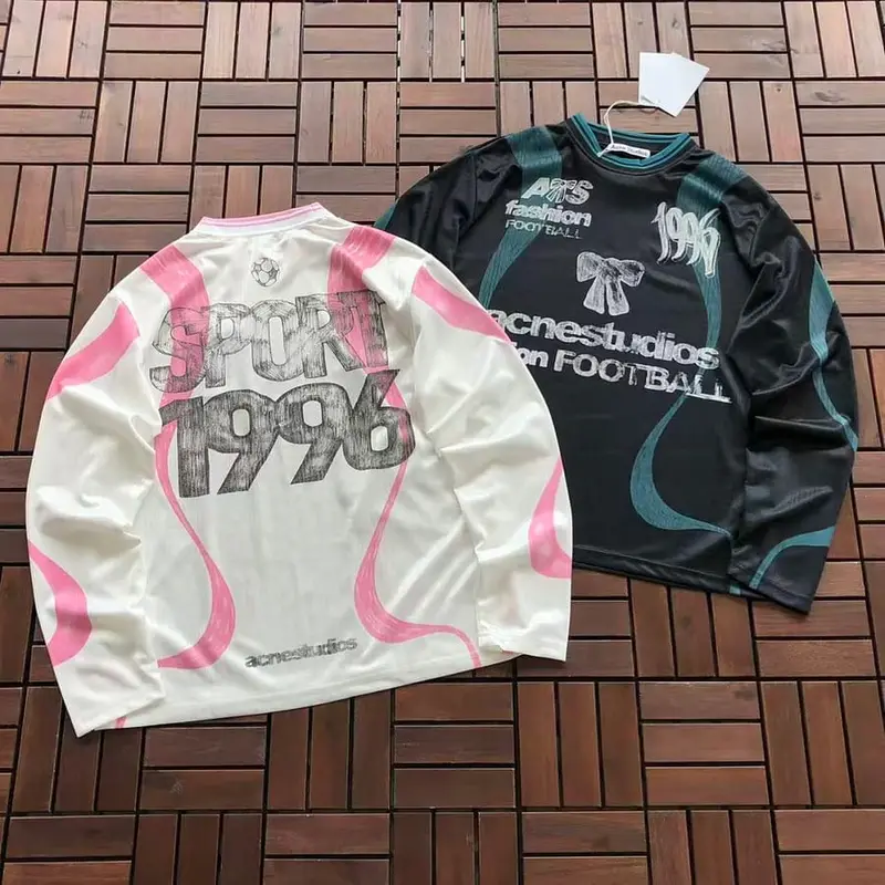 ￥ 169 ACNE STUDIOS LONG-SLEEVE 88080901 (im 185CM 80KG iwear size M in the photo)