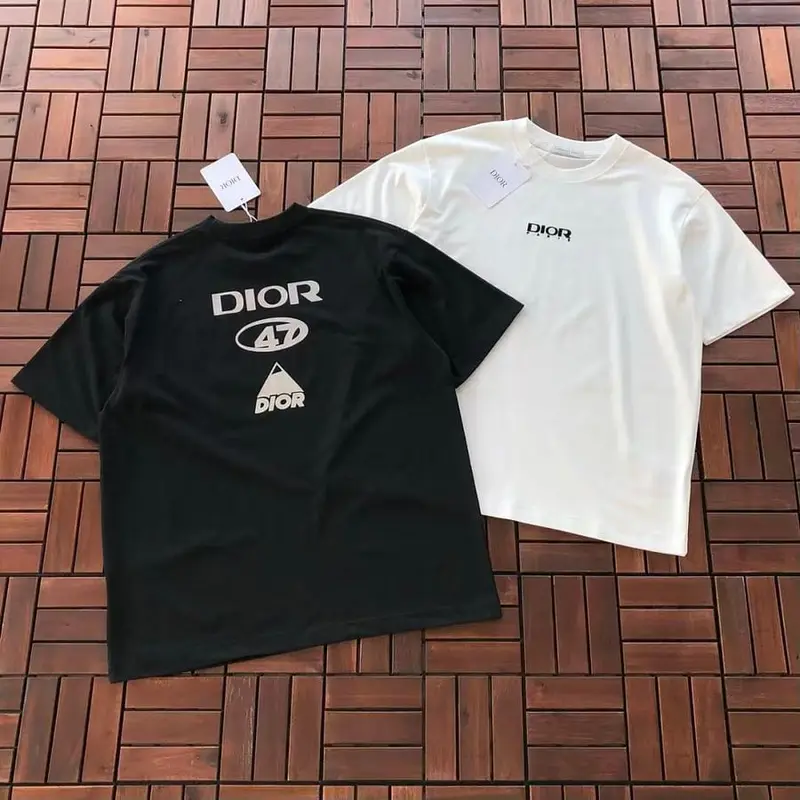 ￥~139 D🔥O🔥 T-SHIRT 55070215 (im 185CM 70KG iwear size XL in the photo)