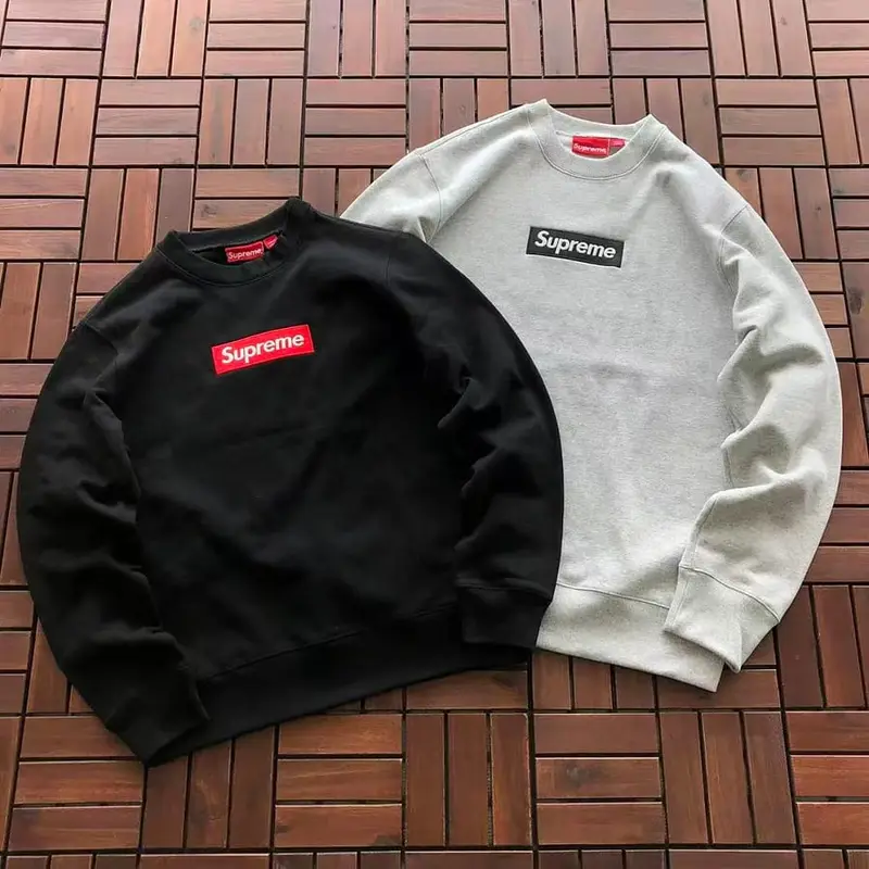 ￥~139 S🔥P🔥E🔥E SWEATER FLEECE 77070648 (im 185CM 70KG iwear size S in the photo)