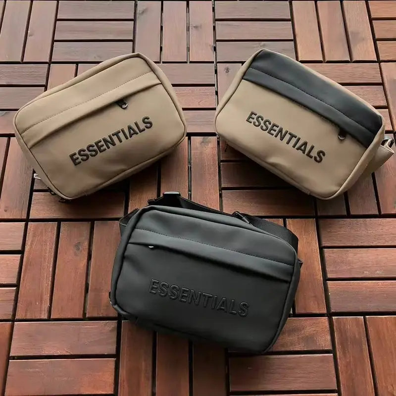 ￥~85 FOG BAG 77070916（长22CM*宽15CM*高6CM）